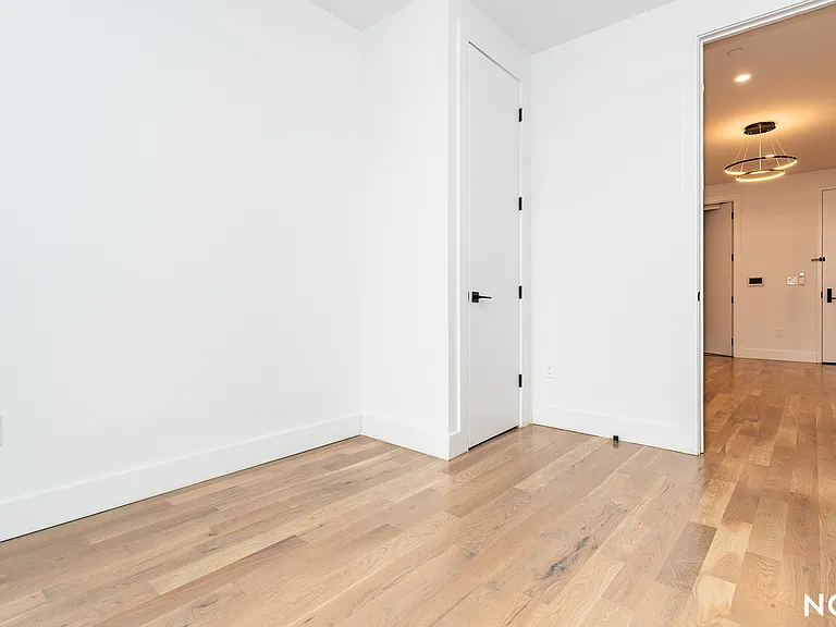 156 Martense St #3L — Photo 3