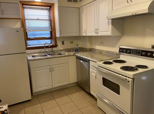 2727 Central St, Evanston, IL
