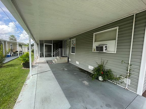 3rd image of 5141 Flower St