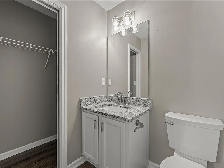 27 Corinth Rd — Photo 19
