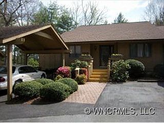 5th image of 202 Spanish Oak Ln