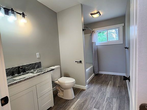 Full Bath