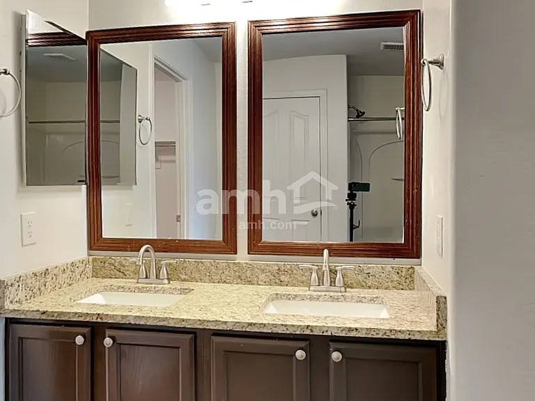 7923 W Payson Rd — Photo 10