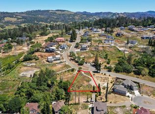 3695 Wyndemere Cir, Santa Rosa, CA 95403