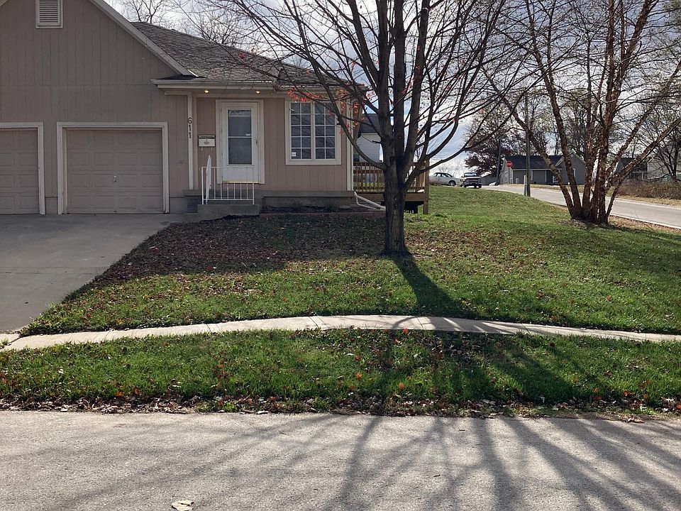 1st image of 611 W Piankishaw St