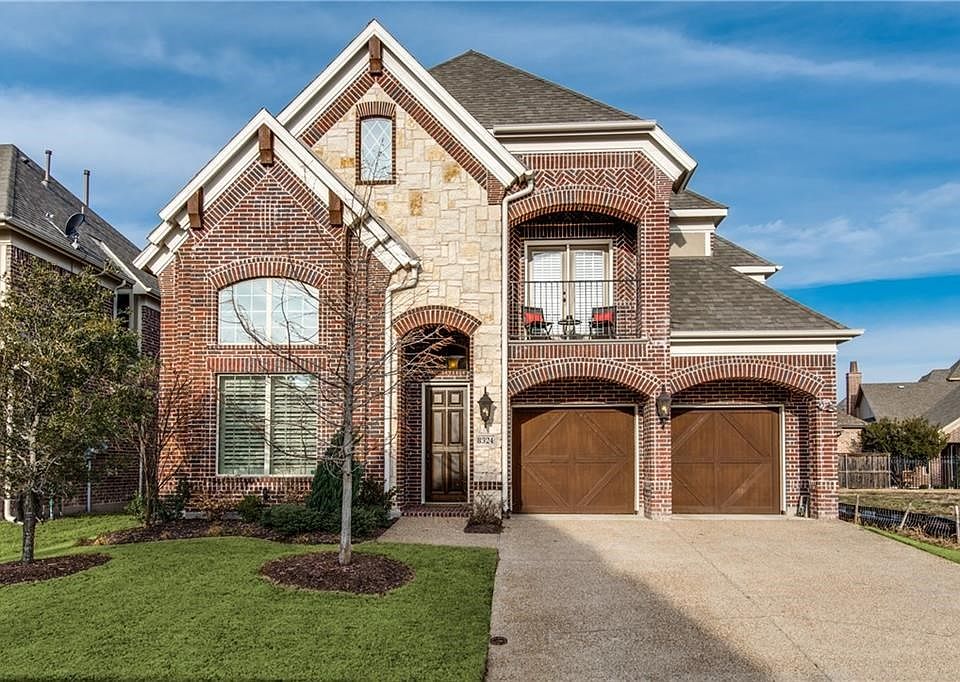 Welcome Home to 8324 Inverness in The Tribute!