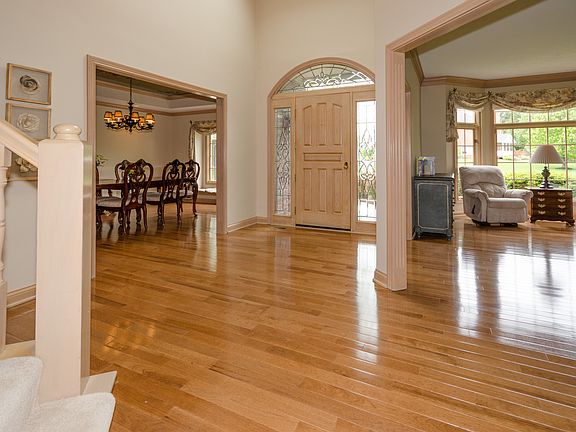 3rd image of 12055 Silver Shore Ct