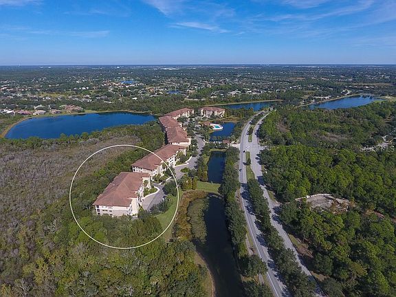 3rd image of 7804 Lake Vista Ct Unit 302
