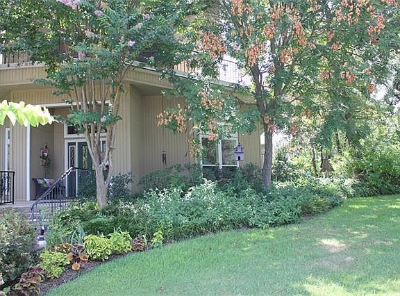 2nd image of 103 Noweta Pl