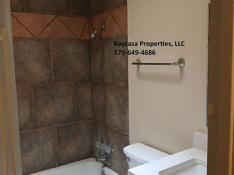 1820 Rentfrow Ave — Photo 16