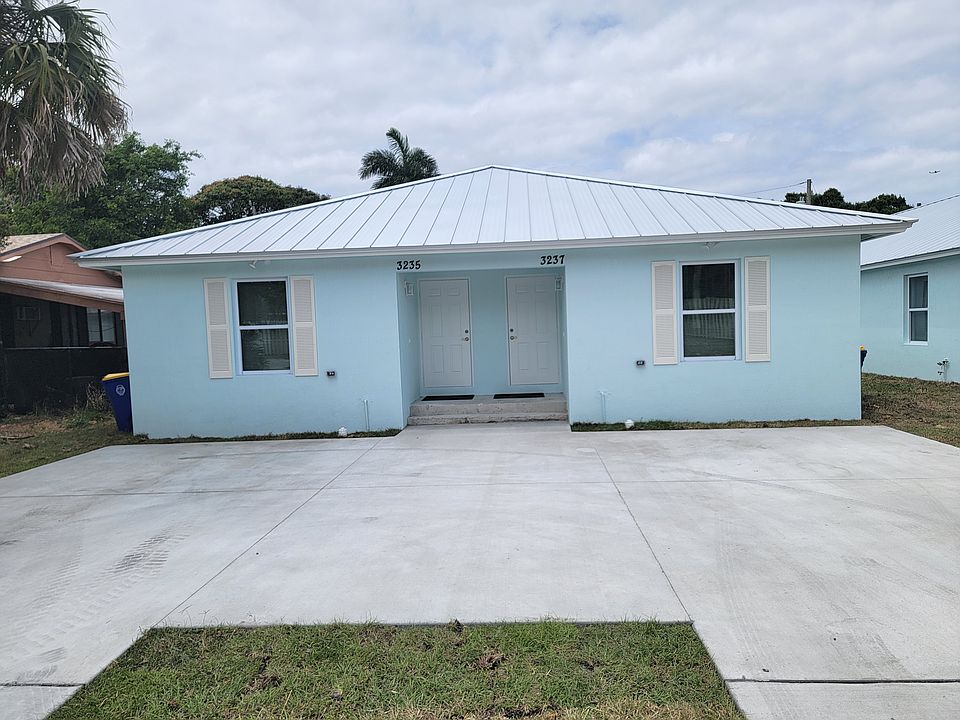 Front Elevation of 2 units.