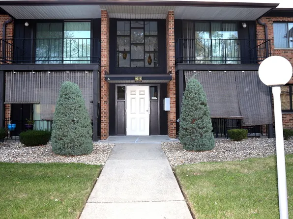22453 Pleasant Dr APT 4, Richton Park, IL 60471