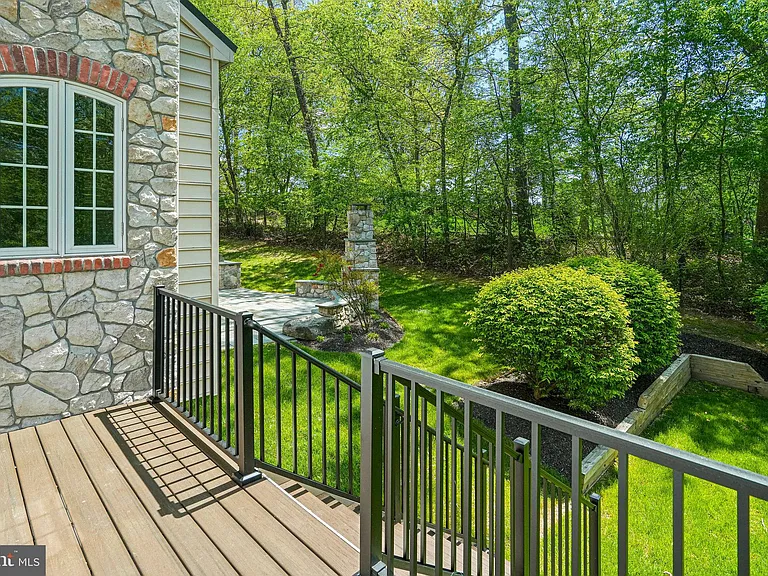 13551 Triadelphia Mill Rd — Photo 67