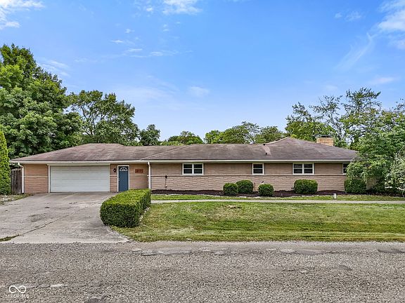 3rd image of 217 Woodhill Dr
