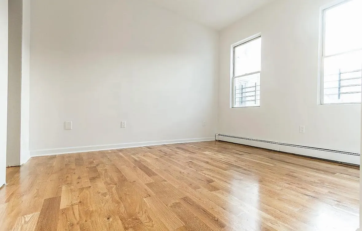 2 bed, $2,000 — Photo 3