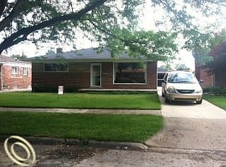 1st image of 29851 Lonnie Dr