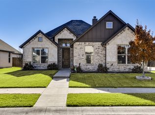 105 Steves Way, Waxahachie, TX 75165