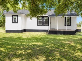 159 Rubys Ln, Waycross, GA 31503