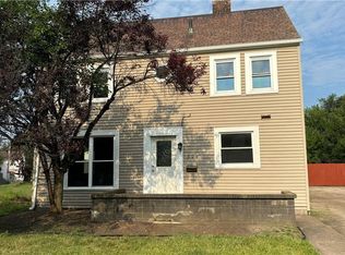 320 Augusta Ave, Lorain, OH 44052