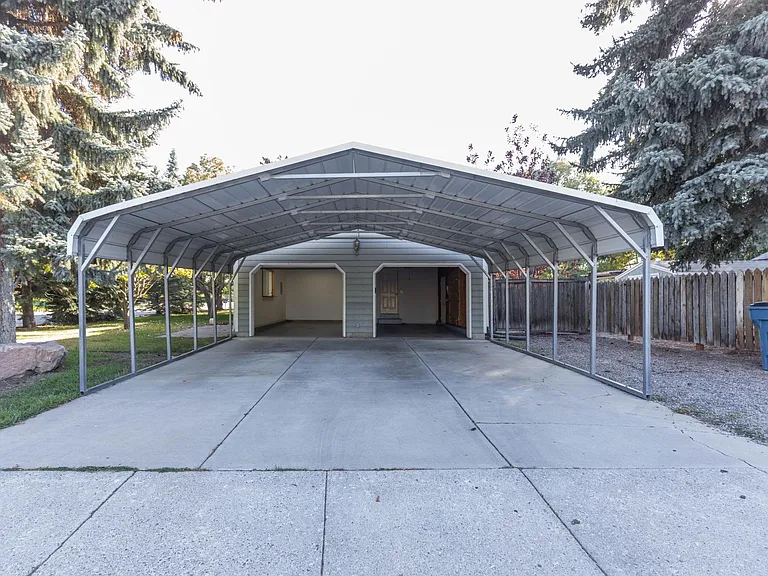 driveway carport