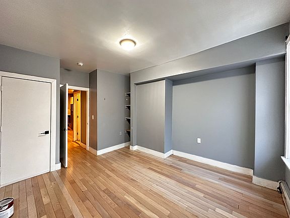 4th image of 335 Whiton St #27E