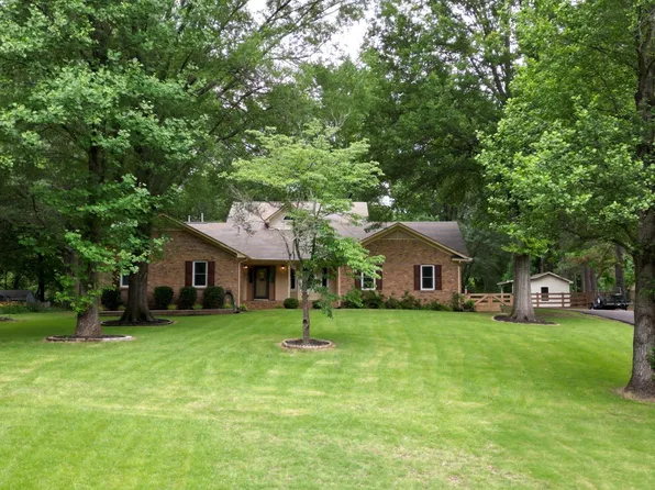 6639 Old Millington Rd, Millington, TN 38053