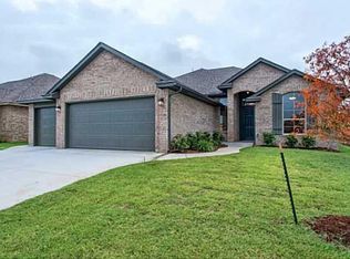 10000 NW 141st St, Yukon, OK 73099