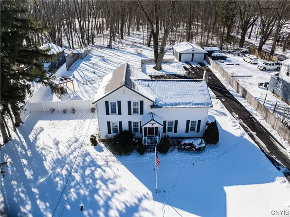 701 State Route 49, Bernhards Bay, NY 13028