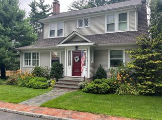 29 Oak Ln, Morristown, NJ 07960
