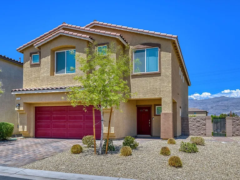 3752 Berenices Ave — Photo 1