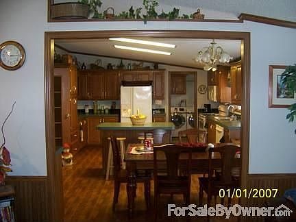 Entry to Kitchen from living room