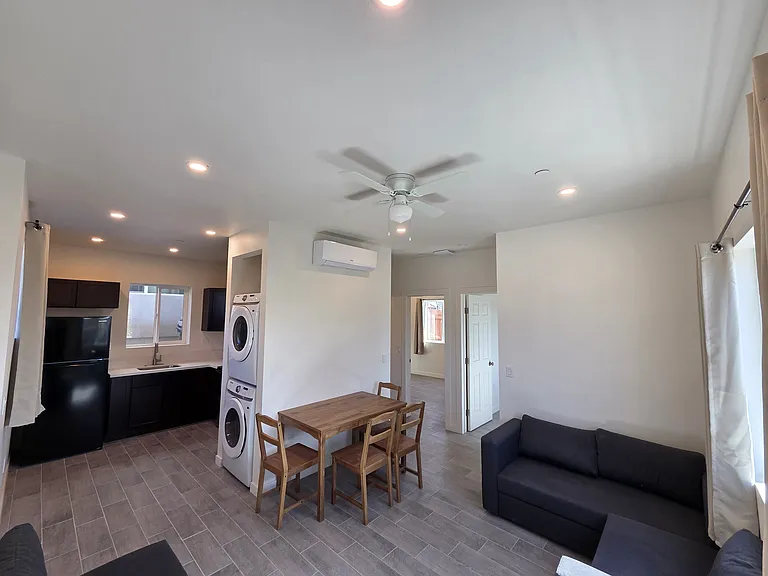 855 Winston Dr — Photo 1