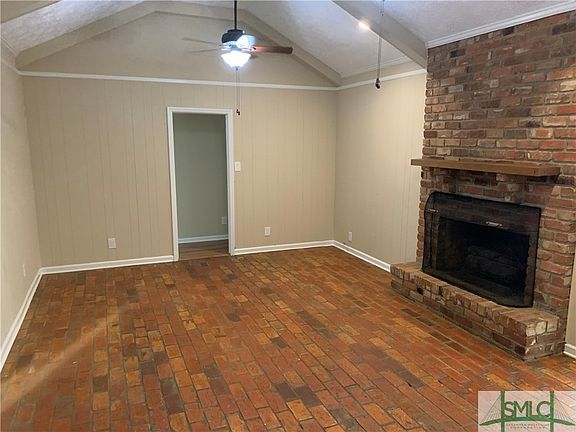 3rd image of 15 Cutler Court