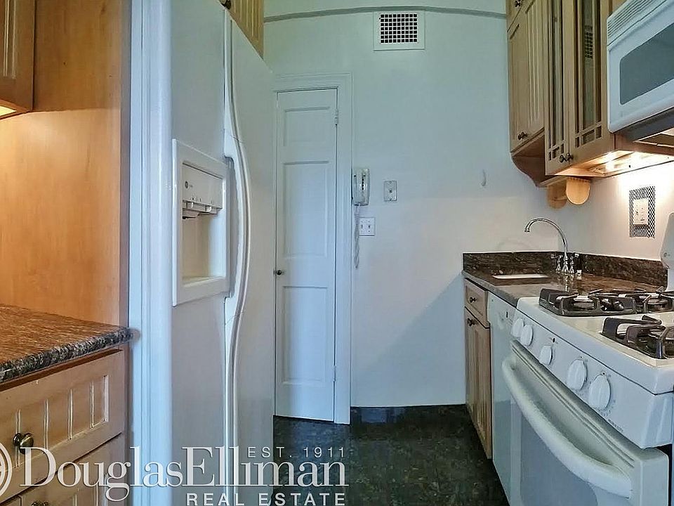 1st image of 165 E 66th St APT 7G