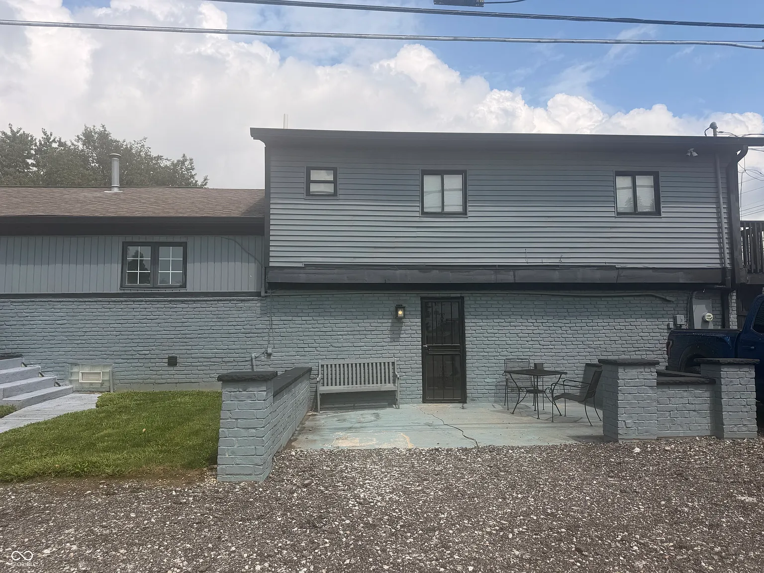 2 bed, 1.0 bath, 1000 sqft, $2,000 — Photo 2