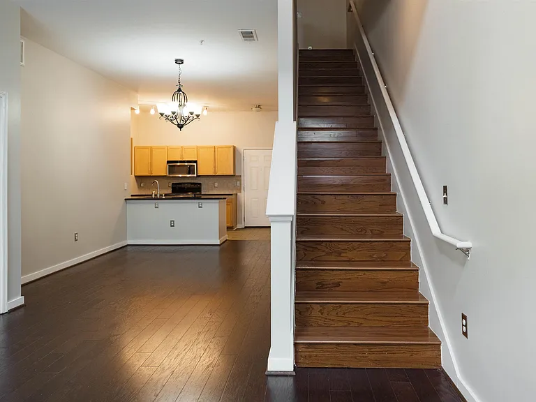 2020 5th Ave S #137 — Photo 5