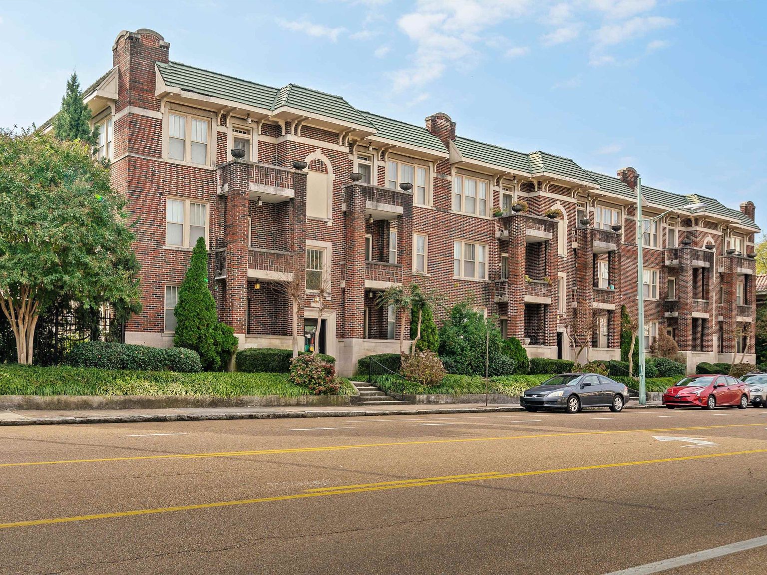 1789 Madison Ave APT 203 Memphis TN 38104 Zillow