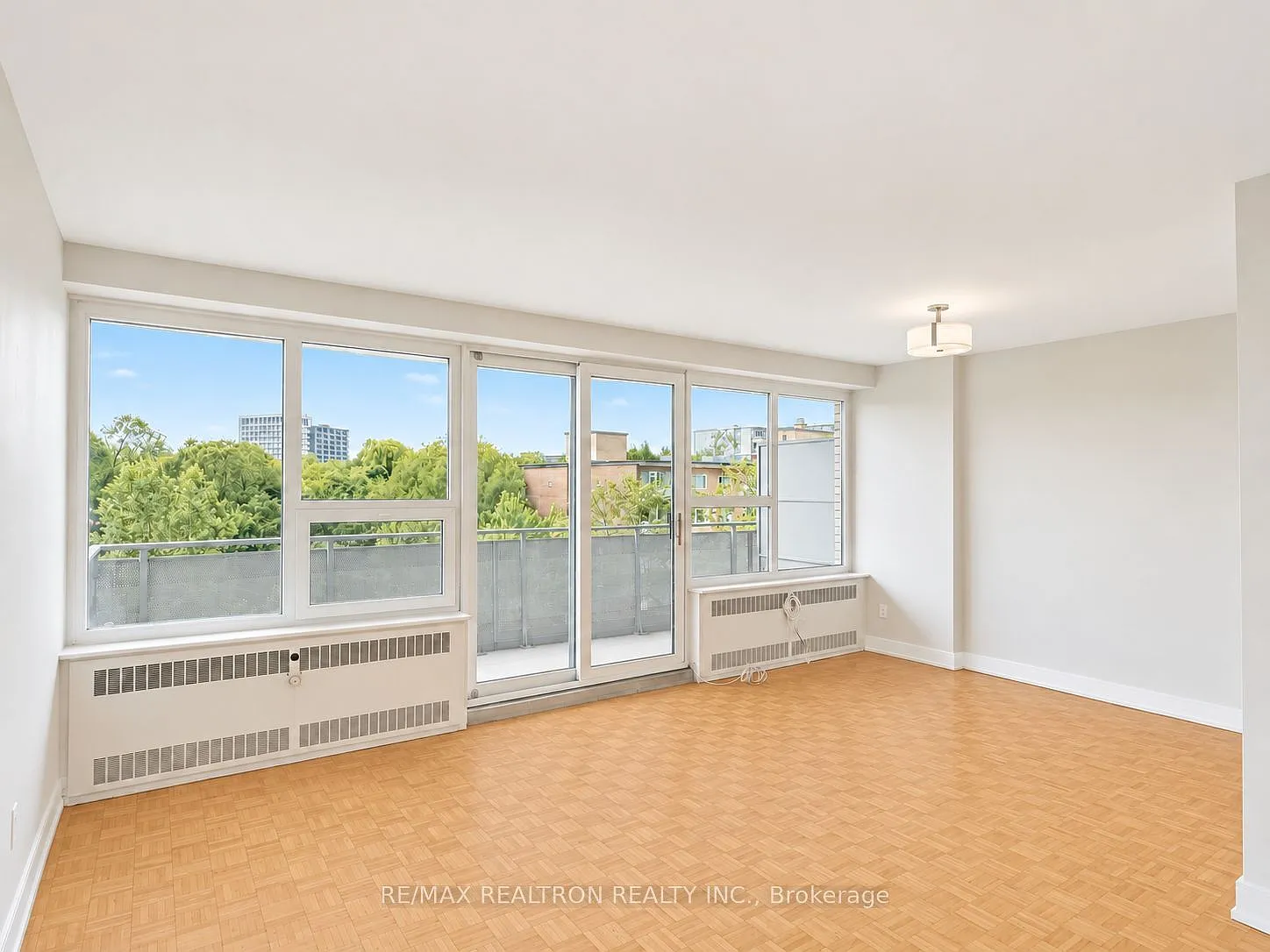 2 bed, $2,895 — Photo 4