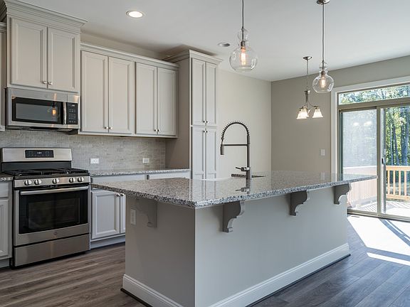 013_ Kitchen