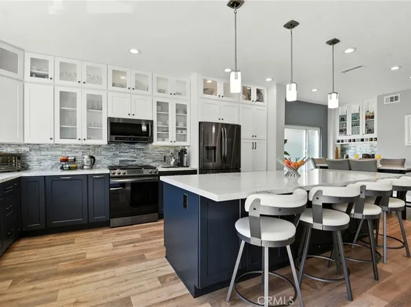 8632 E Canyon Vista Dr, Anaheim, CA 92808