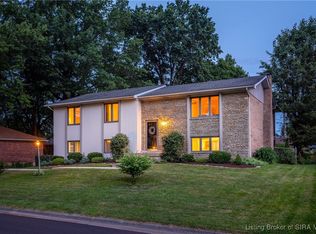 3308 Royal Oaks Way, Jeffersonville, IN 47130