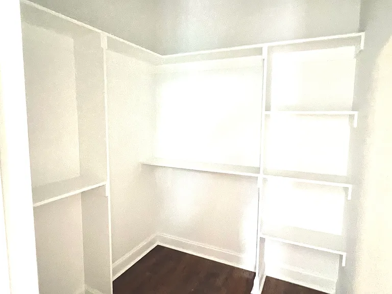 1324 Harrison Ave — Photo 10