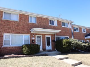 232 S Cherry St, Itasca, IL 60143