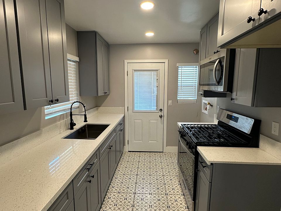 1st image of 17111 Owen St #17111