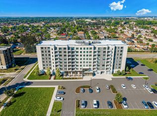 155 Greenbrier Rd #207, Cambridge, ON N1P0B3