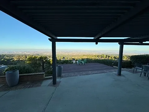 3 bed, 2271 sqft, $7,800 — Photo 4