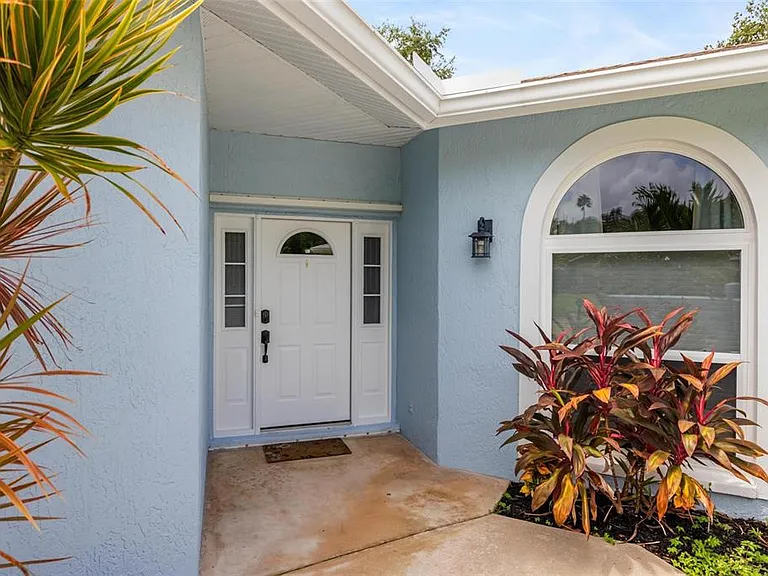 4360 Iola Dr — Photo 57