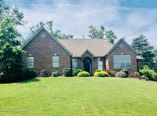 2543 Chatsworth Dr, Elizabethtown, KY 42701