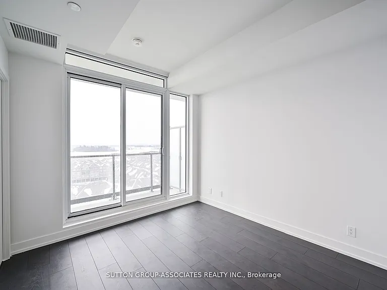 215 Veterans Dr #1010 — Photo 6
