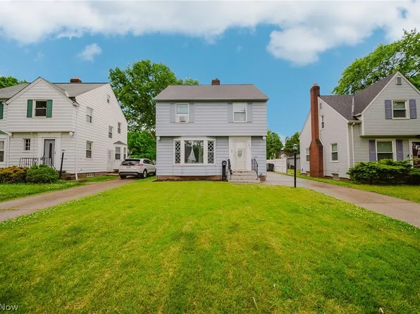 18400 Maple Heights Blvd, Maple Heights, OH 44137